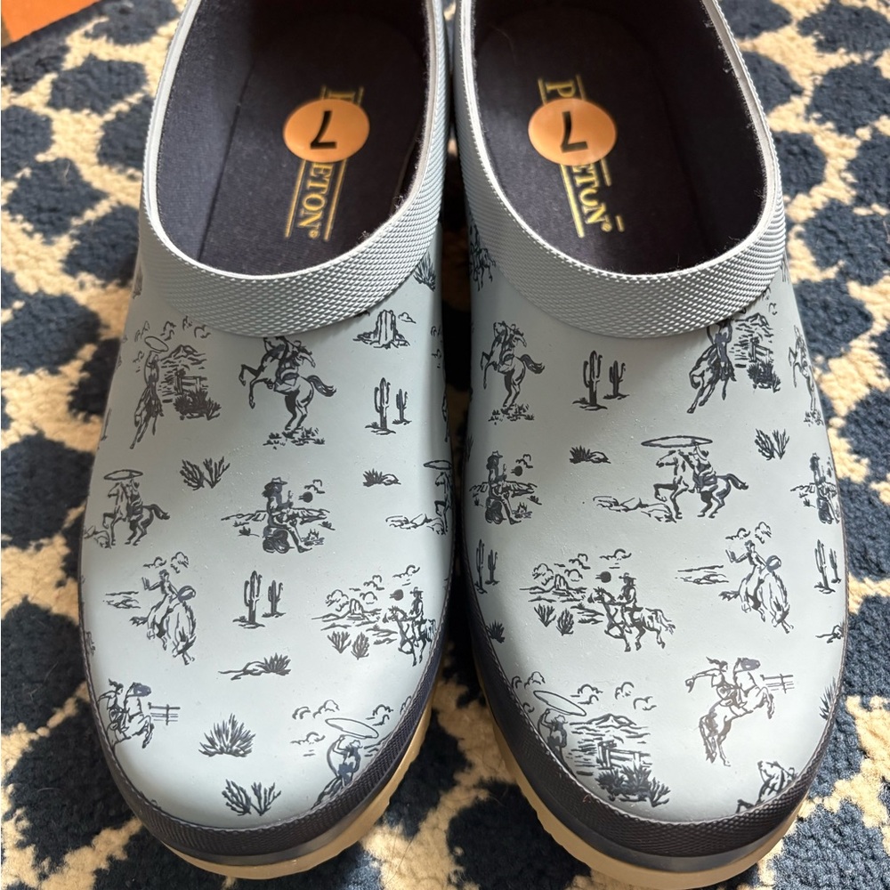 Blue Pendleton Cowboy Print Clogs
